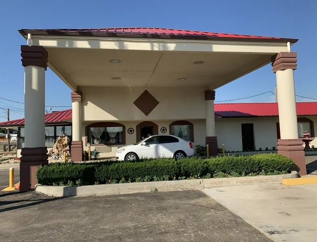 Regency Inn hotel detail image 4