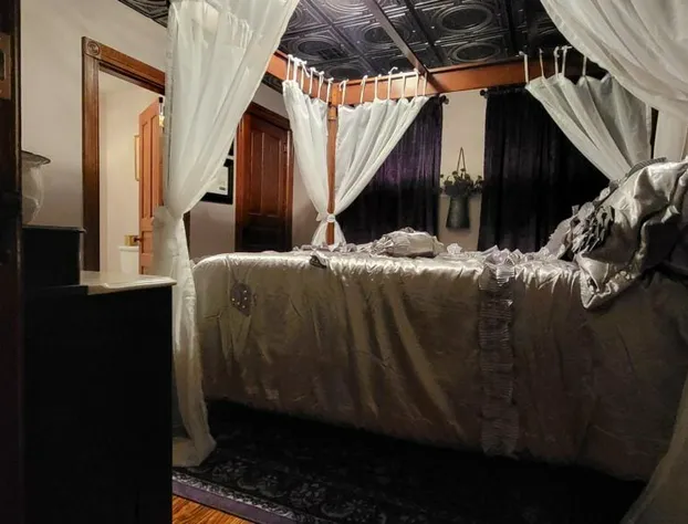 Trails End Bed and Breakfast hotel detail image 4