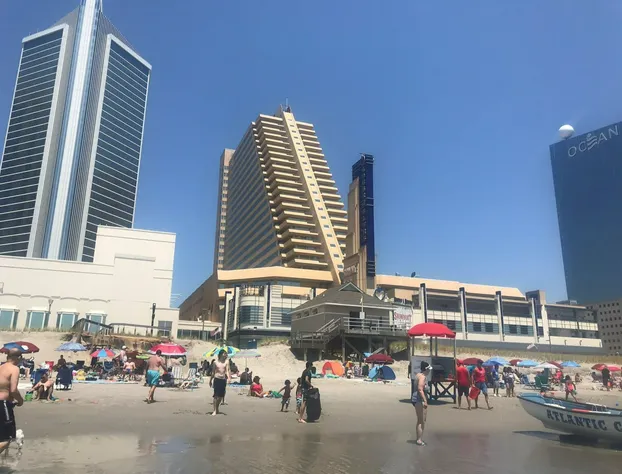 CozySuites at Showboat hotel detail image 3