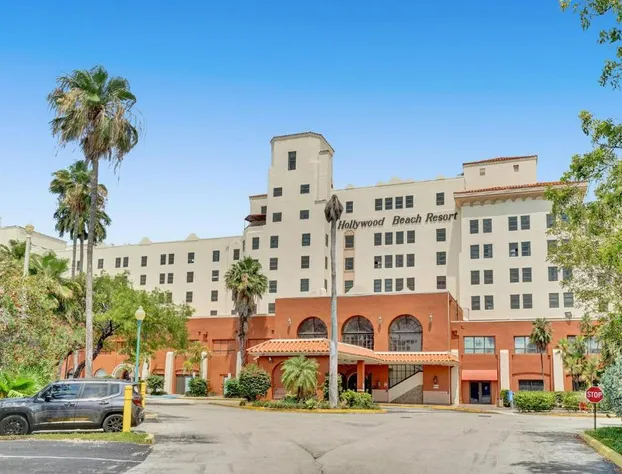 Beach Front suite at Hollywood Beach Resort, direct beach access, Swimming Pool hotel detail image 3
