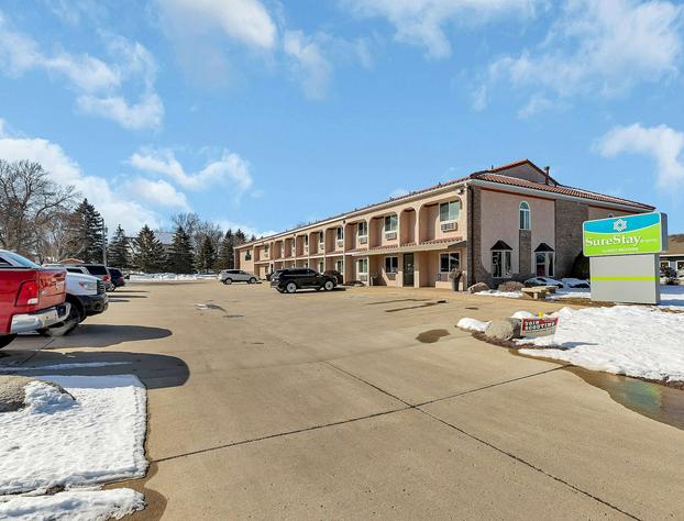 SureStay Hotel by Best Western Spicer hotel detail image 1