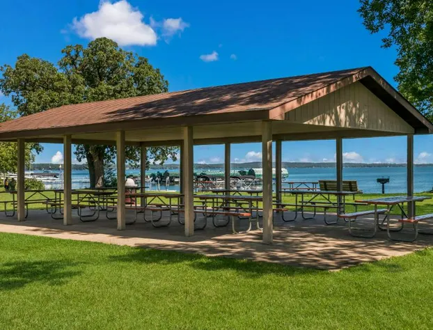 SureStay Hotel by Best Western Spicer hotel detail image 3