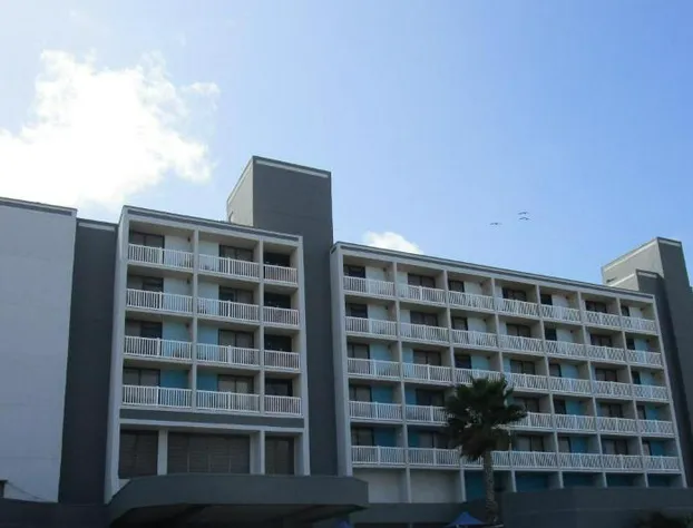 DoubleTree by Hilton Corpus Christi Beachfront hotel detail image 1
