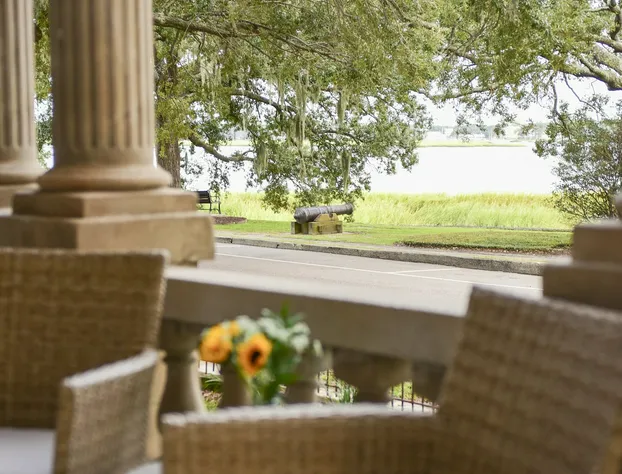 607 Bay Inn Downtown Beaufort hotel detail image 2