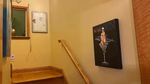 Resort Lodging at Venice Marina w/ WIFI + Private Dock hotel detail image 2