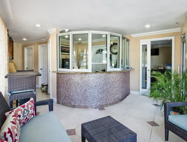 Sun And Surf Inn hotel detail image 3