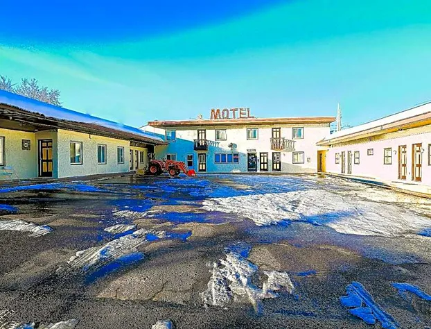 Love Hotels Silver Street by OYO at Hurley WI hotel detail image 4