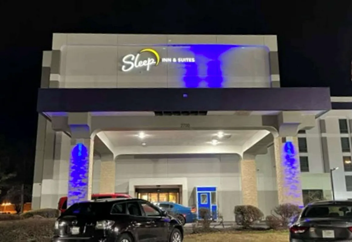 Sleep Inn & Suites Memphis Southeast hotel hero