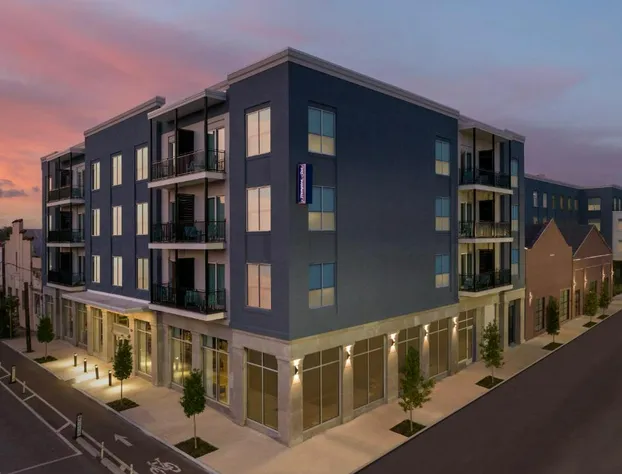 Hampton Inn New Orleans French Quarter Market Area hotel detail image 1