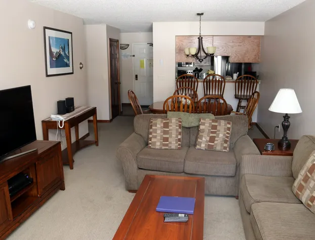 Spinnaker at Lake Dillon hotel detail image 3