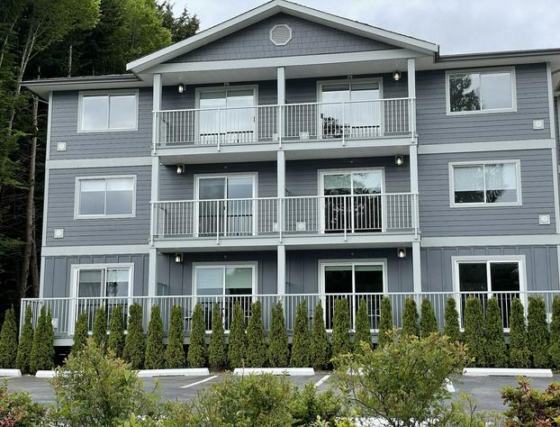 Gibsons Landing Inn hotel detail image 2