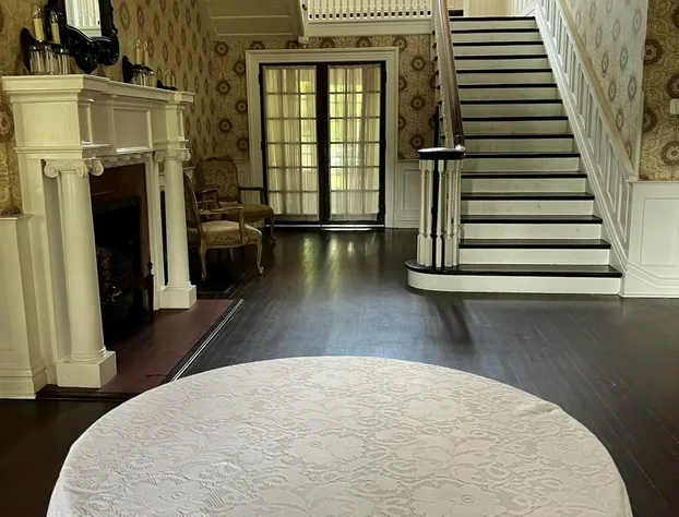 Huffman Manor Inn hotel detail image 3