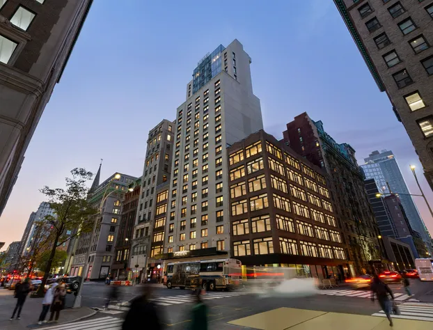 Le Meridien New York, Fifth Avenue hotel detail image 3