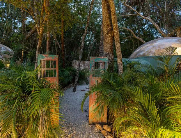 Oom Bubble Boutique Riviera Cancun - Adults Only hotel detail image 2