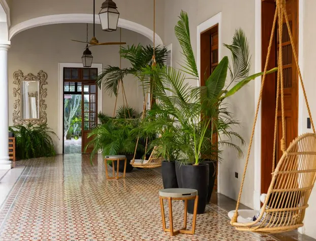 Decu Downtown hotel detail image 1