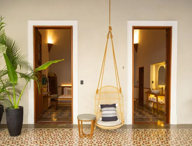 Decu Downtown hotel detail image 4