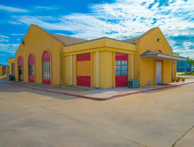 Aransas Bay Inn & Suites Corpus Christi by OYO hotel detail image 2