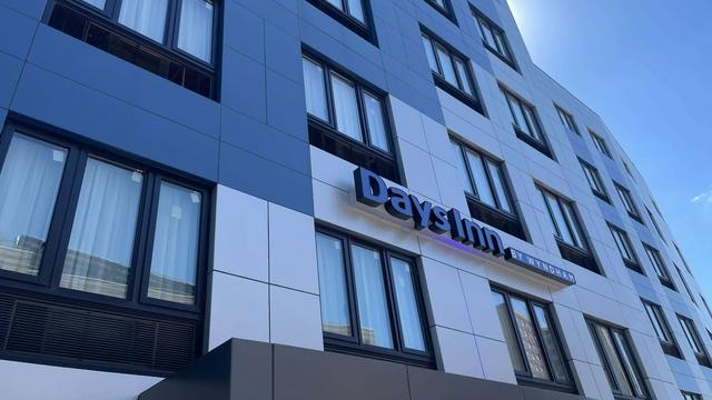 Days Inn by Wyndham Bronx NYC hotel detail image 2