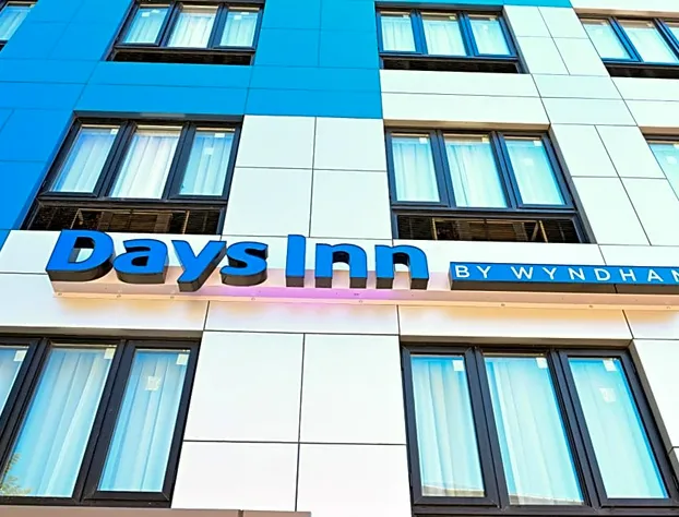 Days Inn by Wyndham Bronx NYC hotel detail image 4