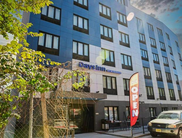 Days Inn by Wyndham Bronx NYC hotel detail image 2