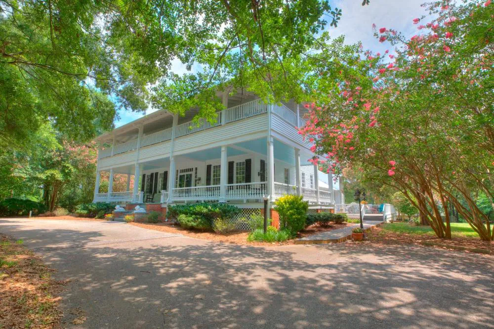 Liberty Hall Bed and Breakfast hotel hero