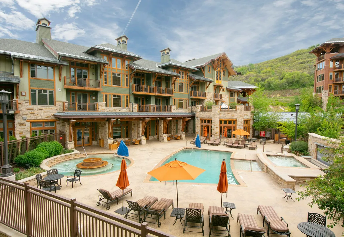 Escala Lodges By Luxury Mountain Destina hotel hero