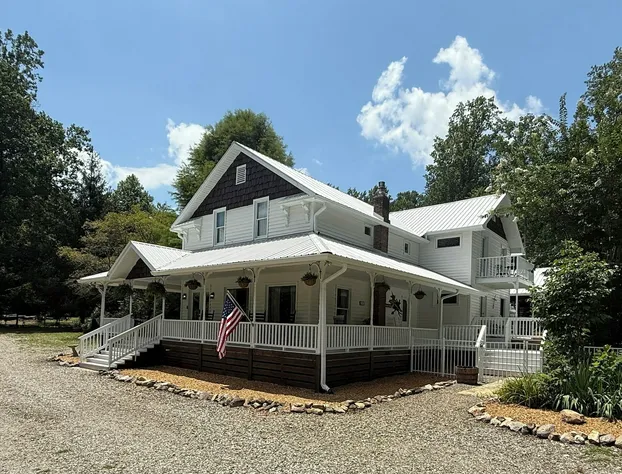 Misty Mountain Inn hotel detail image 4