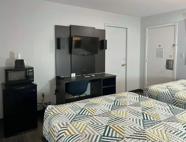 Motel 6 Artesia, NM hotel detail image 4