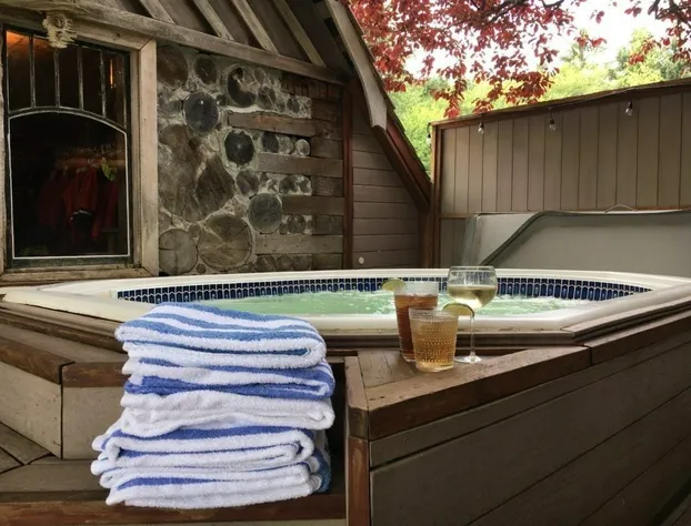 Sointula Lodge hotel detail image 3