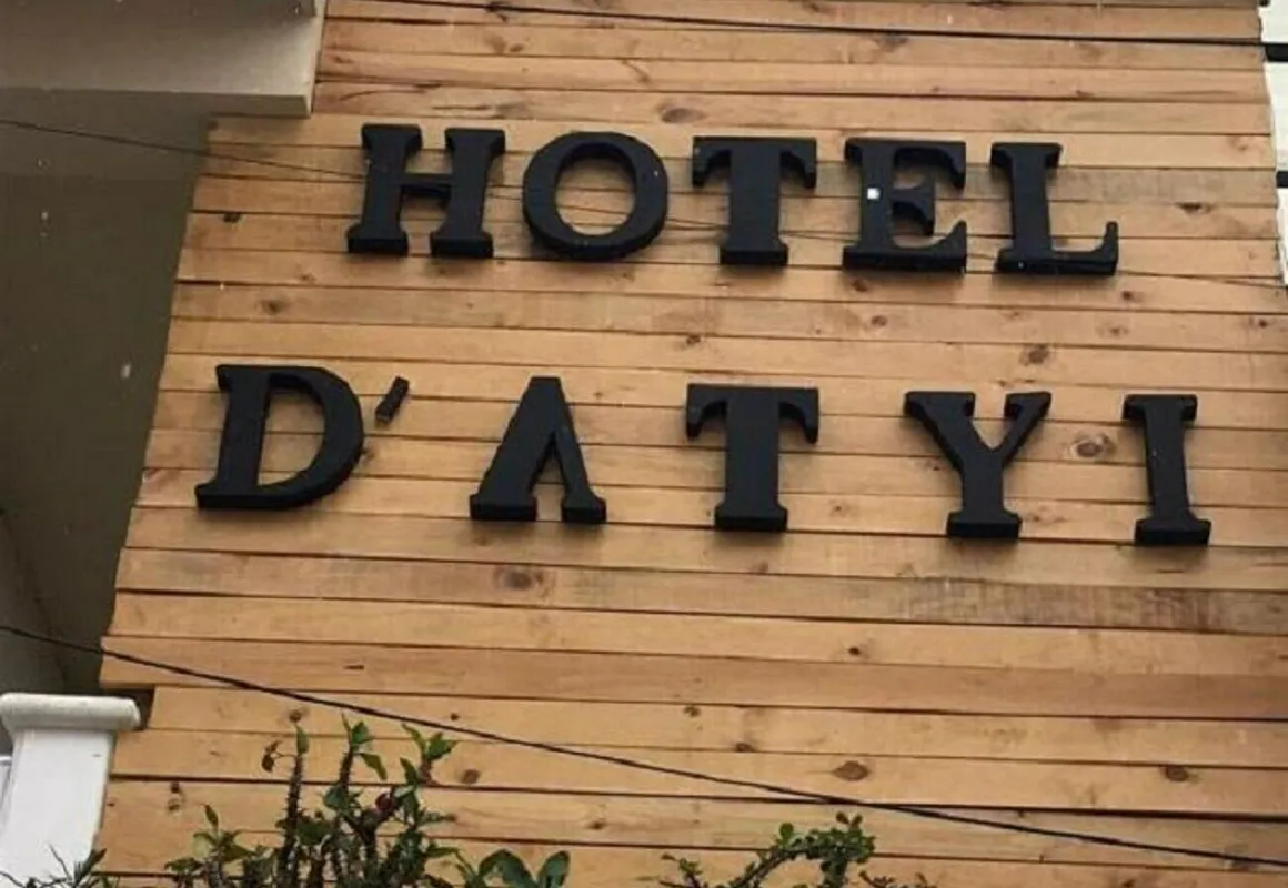Hotel D'Atyi hotel hero
