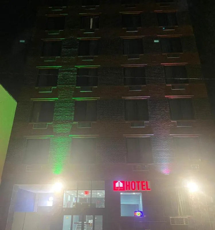 Thatford Hotel hotel hero