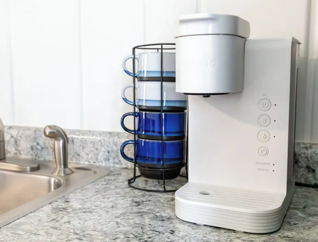 Anchor Bay Inn and Suites hotel detail image 3