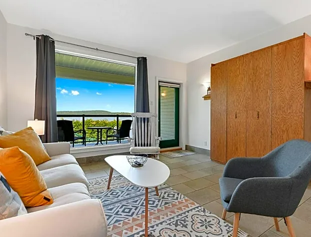 Baptiste Lake Lodge hotel detail image 4