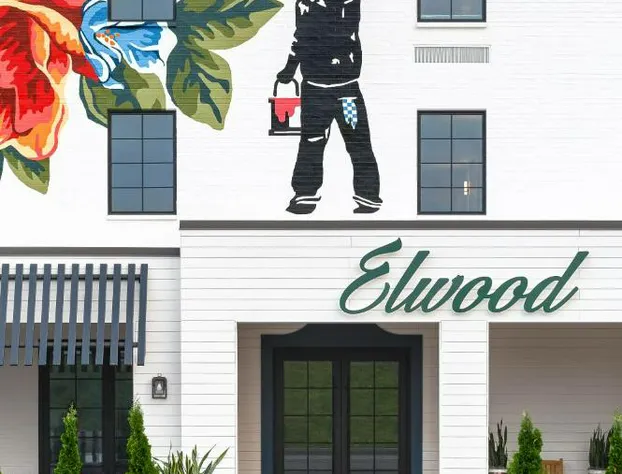 Elwood Hotel & Suites hotel detail image 1