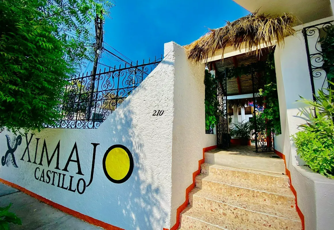 Castillo Ximajo hotel hero