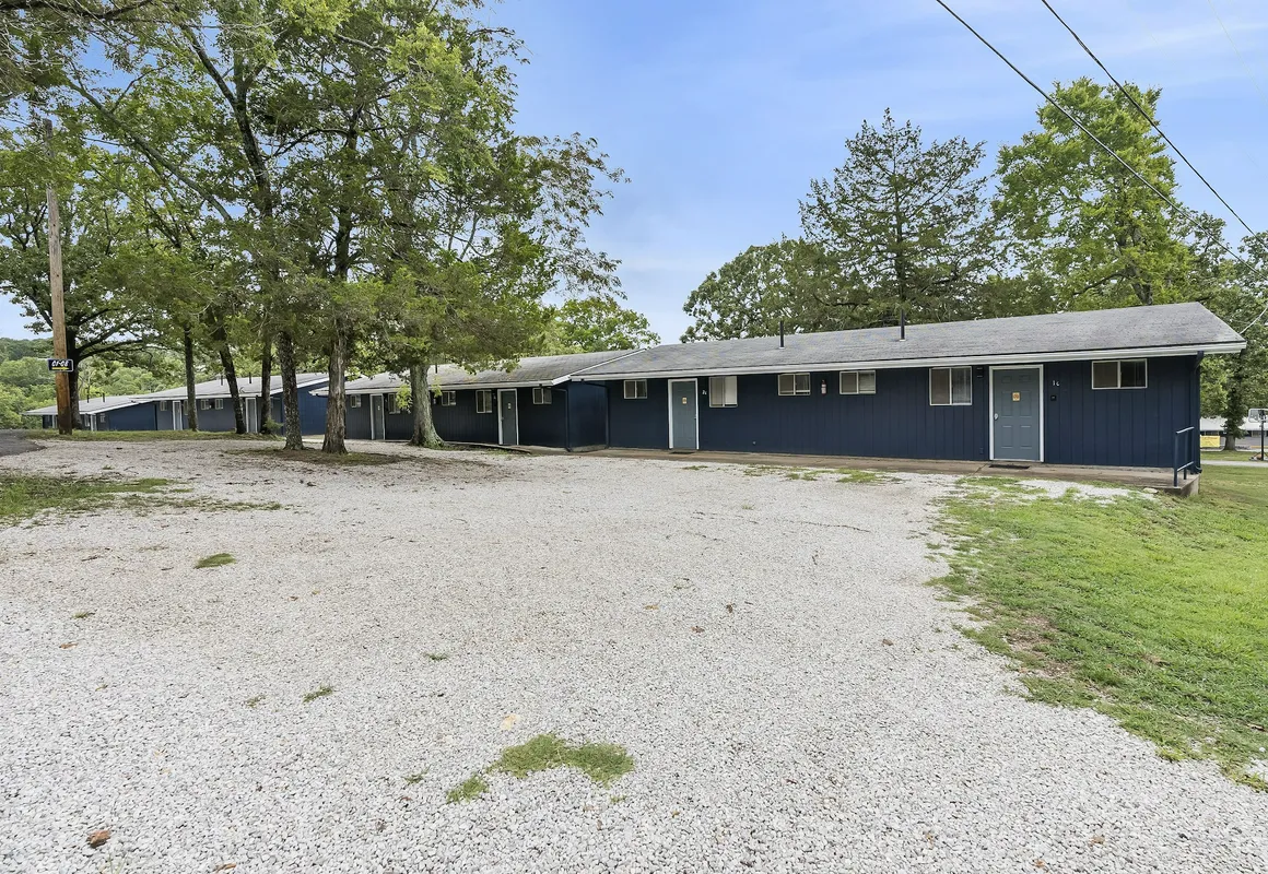 Kimberling Cove C1 hotel hero