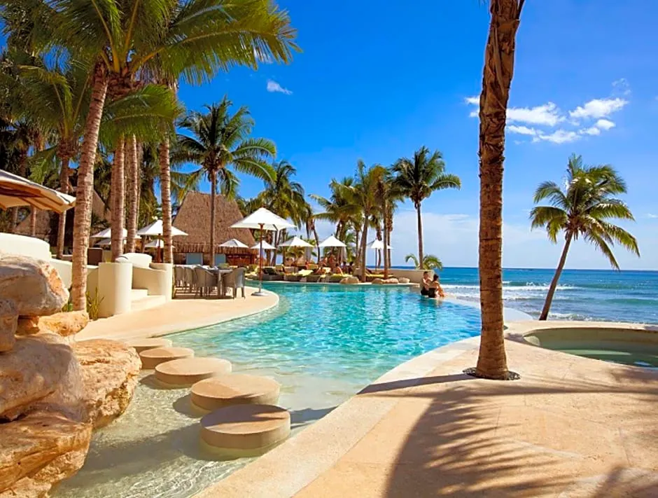 Mahekal Beach Front Resort With All Inclusive Option hotel hero