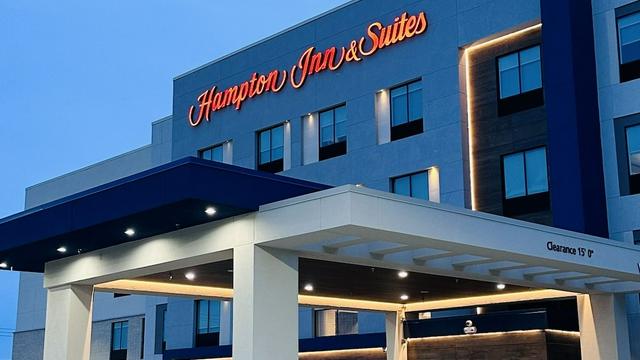 Hampton Inn & Suites Weatherford hotel detail image 2