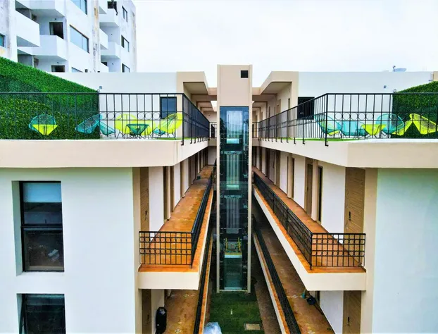 Hotel Plaza by Kavia hotel detail image 1