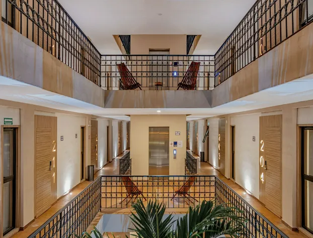 Hotel Plaza by Kavia hotel detail image 2