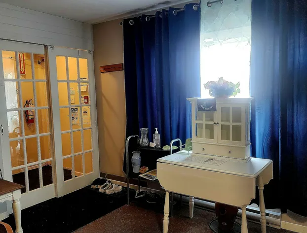 EARTHQUEST Lodge hotel detail image 2