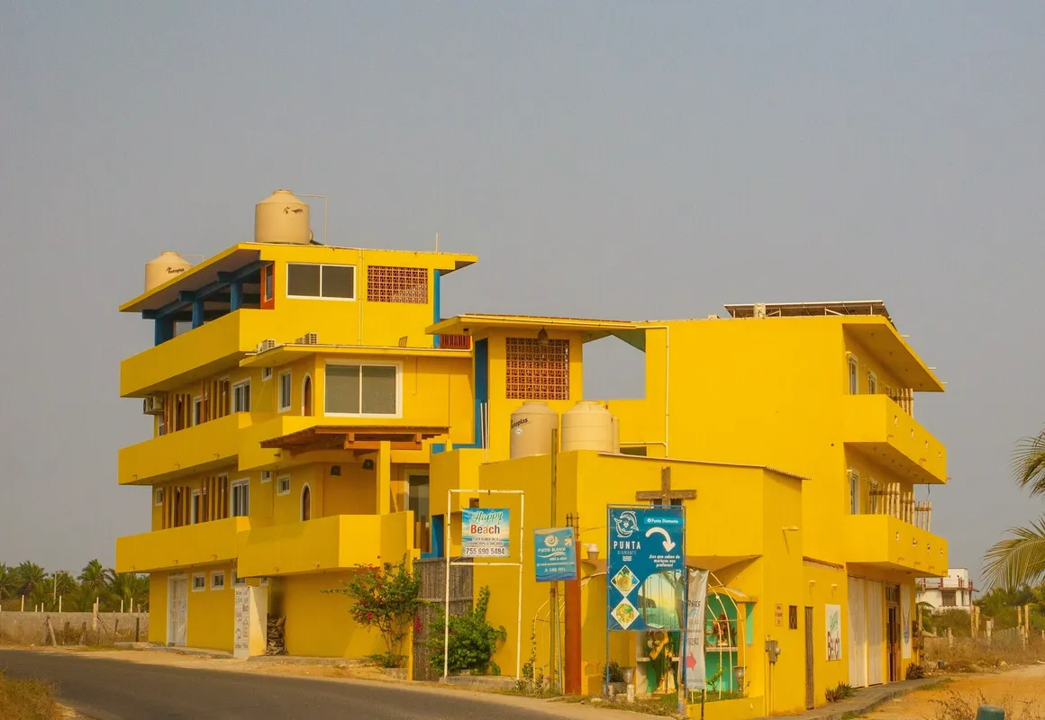 Hotel Happy Beach hotel hero