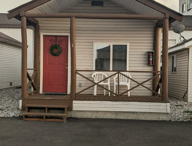 Bar H Motel hotel detail image 1