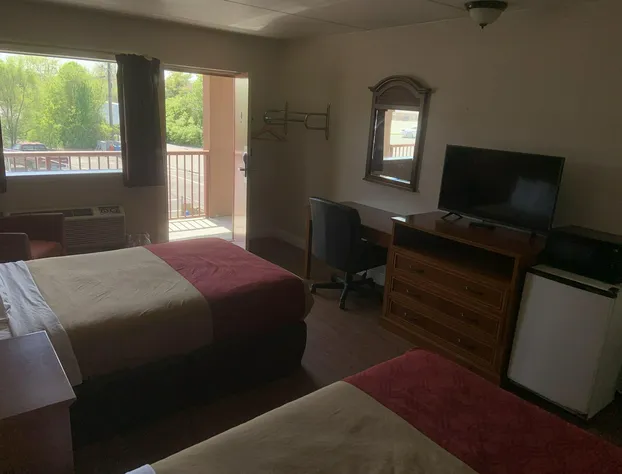 Kings Inn Motel hotel detail image 3