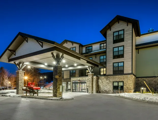 Fairfield Inn & Suites By Marriott North Conway hotel detail image 1