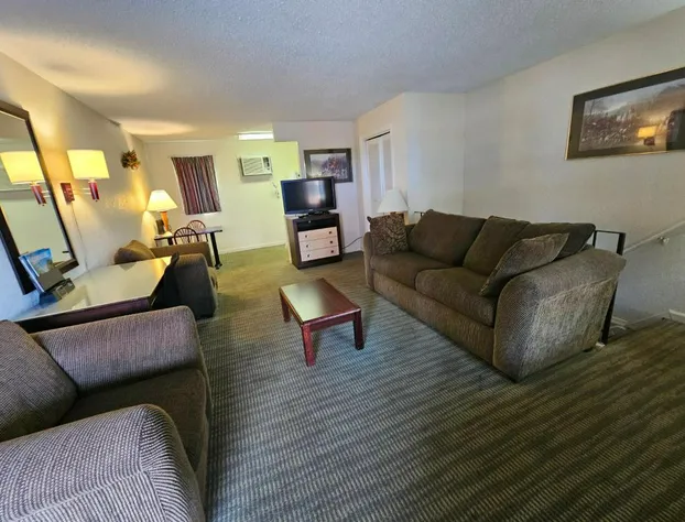 Merrimac Inn & Suites hotel detail image 2