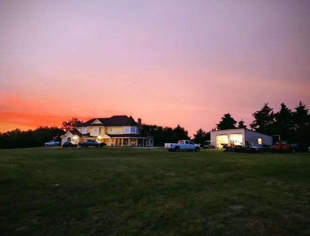 The Yellow Rose Of Texas hotel detail image 1