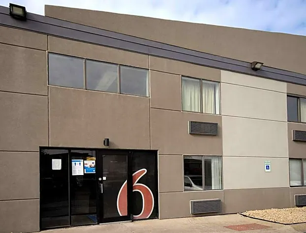 Studio 6 Merrillville IN hotel detail image 3