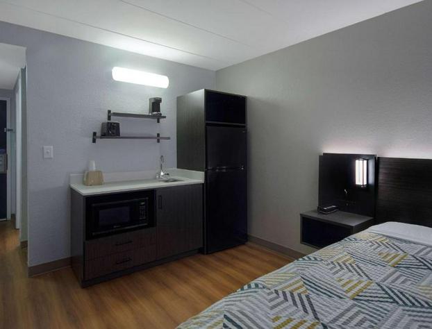 Studio 6 Merrillville IN hotel detail image 2