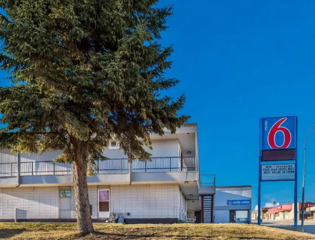 Four Seasons Motor Inn hotel detail image 1